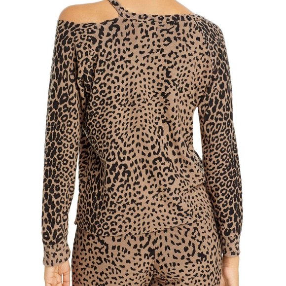 Chaser Leopard Raglan Pullover - Picture 2 of 3